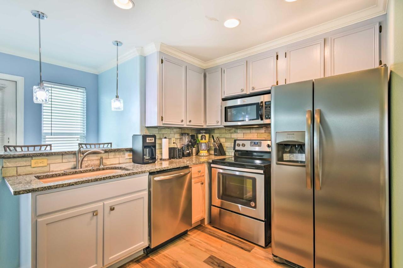 Port Aransas Condo With Pool Access - Walk To Beach! Zewnętrze zdjęcie