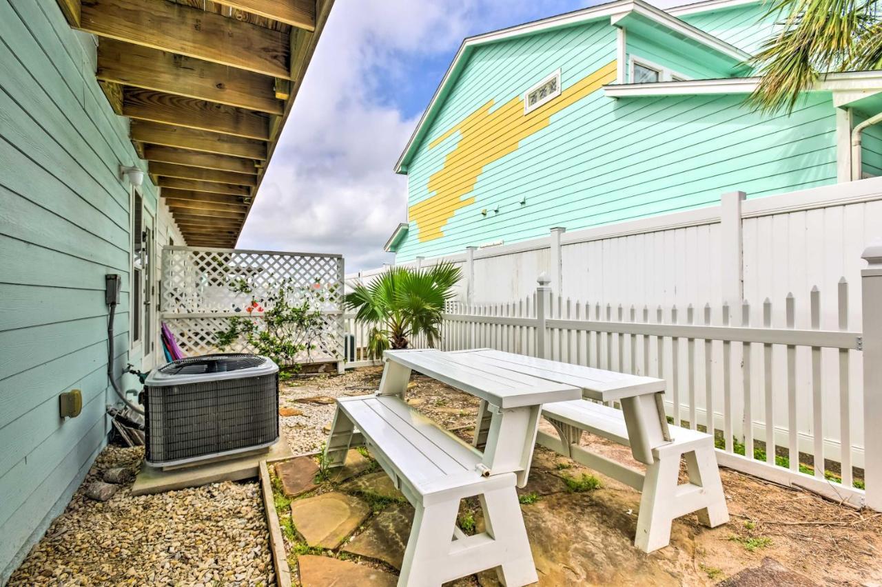 Port Aransas Condo With Pool Access - Walk To Beach! Zewnętrze zdjęcie